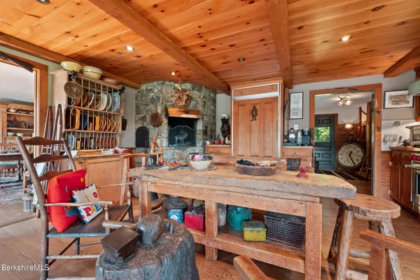 $4,500,000 | 19 Roberts Road, Sandisfield, MA 01255