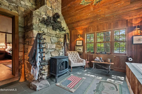 $4,500,000 | 19 Roberts Road, Sandisfield, MA 01255