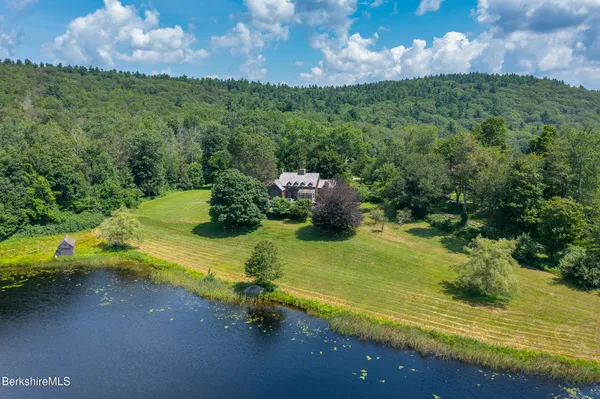 $4,500,000 | 19 Roberts Road, Sandisfield, MA 01255