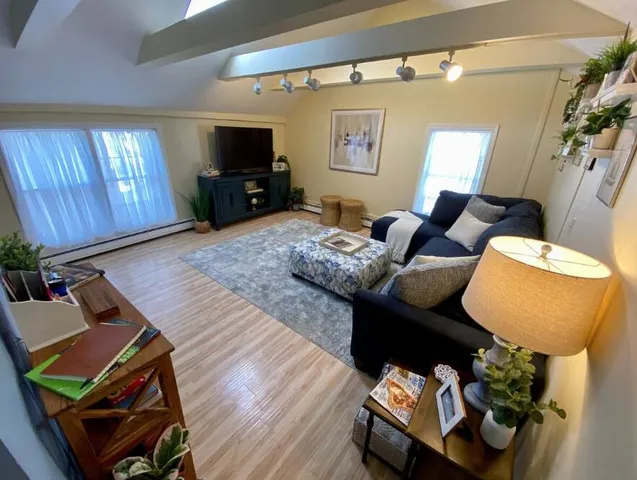 $1,000,000 | 133-135 Broadway, Bangor, ME 04401