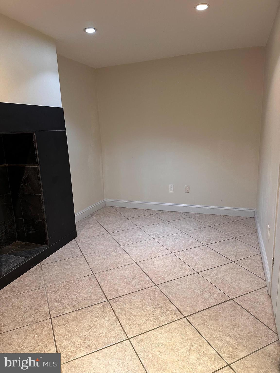 830 D Street Southeast, Unit B Washington, DC 20003 - Photo 18 of 23 a view of an empty room