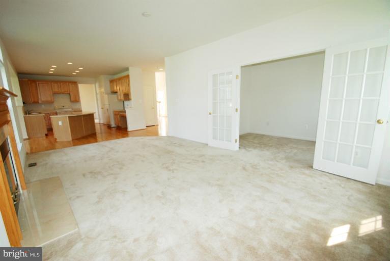 109 Lister Lane Ridgely, MD 21660 - Photo 11 of 30 Family Room