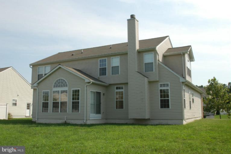 109 Lister Lane Ridgely, MD 21660 - Photo 15 of 30 Exterior (Rear)