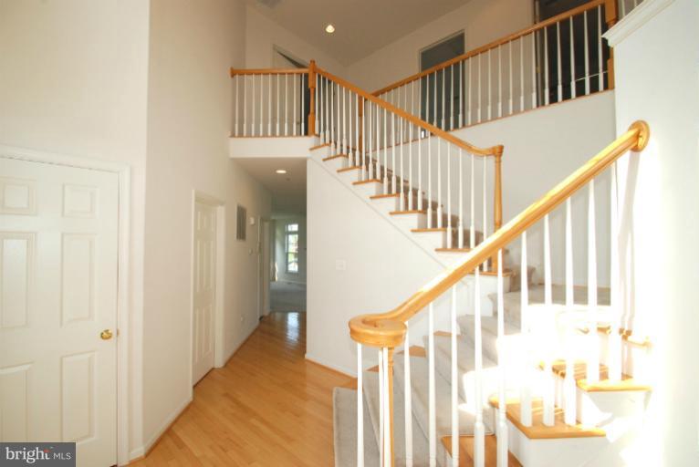 109 Lister Lane Ridgely, MD 21660 - Photo 19 of 30 Staircase