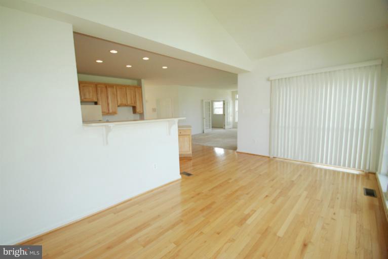 109 Lister Lane Ridgely, MD 21660 - Photo 3 of 30 Breakfast Room
