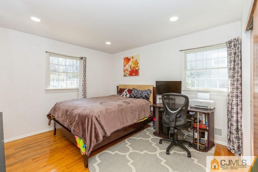 165 Fern Road East Brunswick, NJ 08816 - Photo 13 of 22 Gallery Image 13