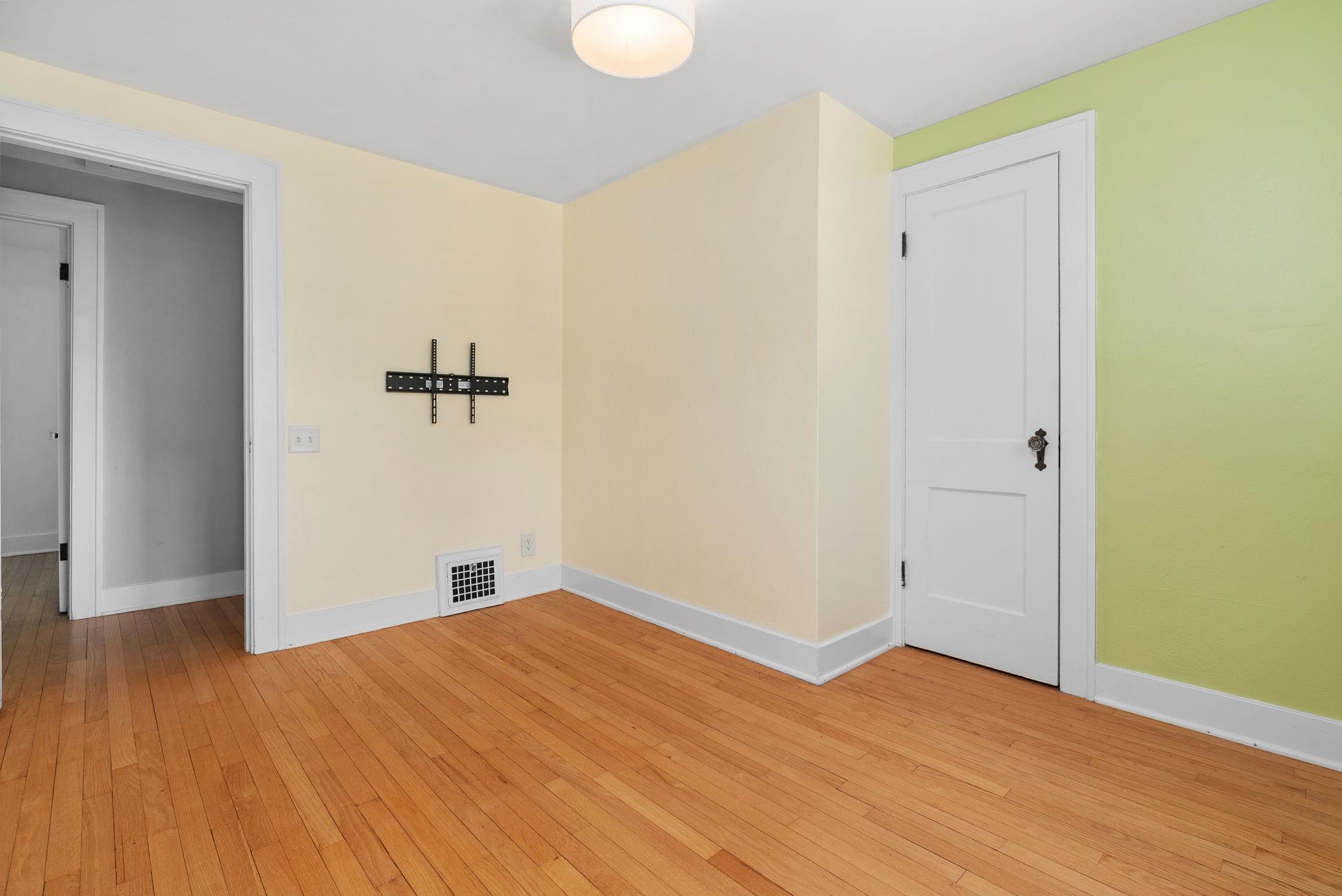2428 Fox Madison, WI 53711 - Photo 18 of 32