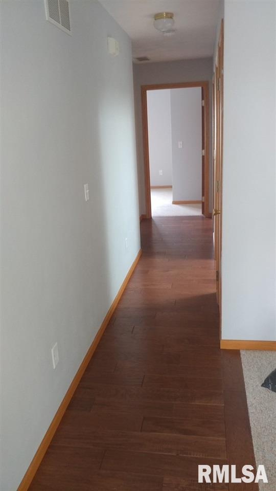 1259 Newcastle Road Washington, IL 61571 - Photo 6 of 10 Gallery Image 6