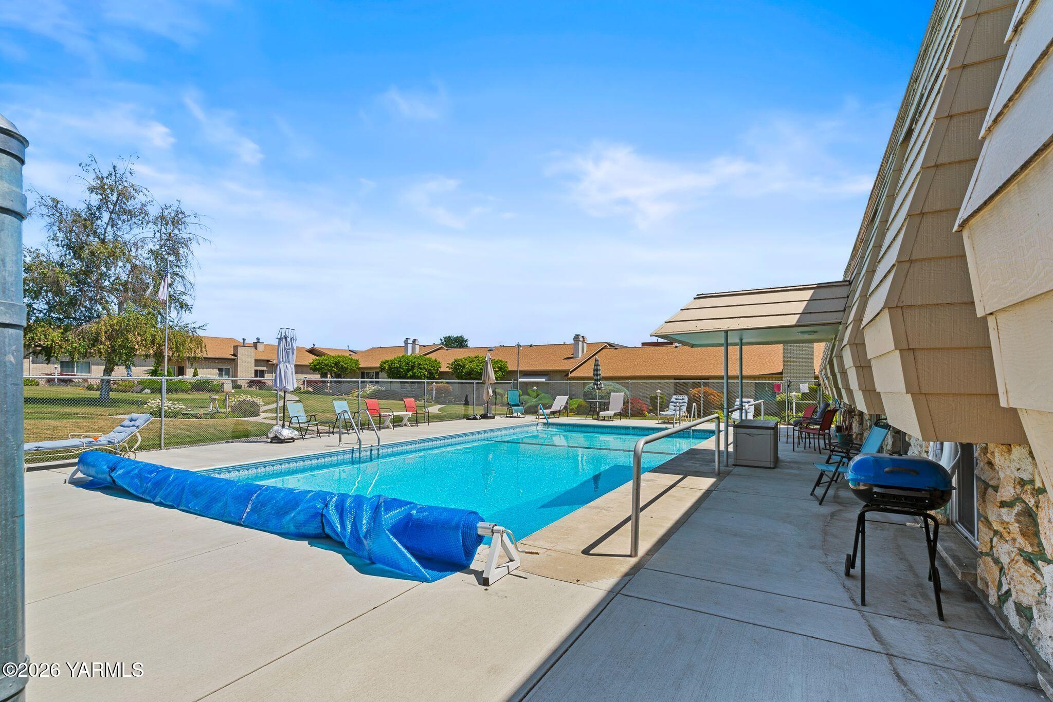 5701 West Chestnut Avenue, Unit 1 Yakima, WA 98908 - Photo 2 of 26 5701 W Chestnut Ave No 14-20