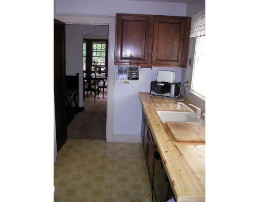 15 Russell Road Dedham, MA 02026 - Photo 8 of 8 Gallery Image 8