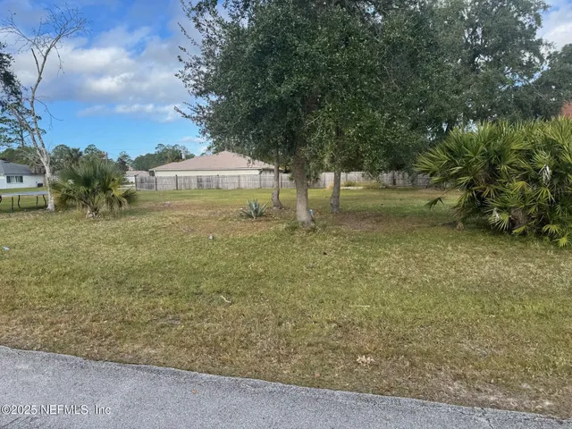 a view of an outdoor space and yard