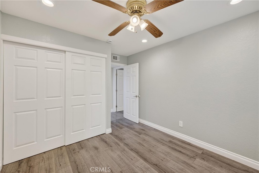 600 Central, Unit 291 Riverside, CA 92507 - Photo 17 of 35 wooden floor in an empty room