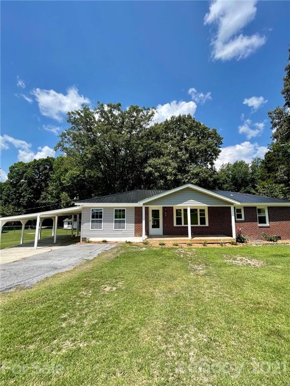 194 State Rd S-20-259 Great Falls, SC 29055 - Photo 1 of 28 Gallery Image 1