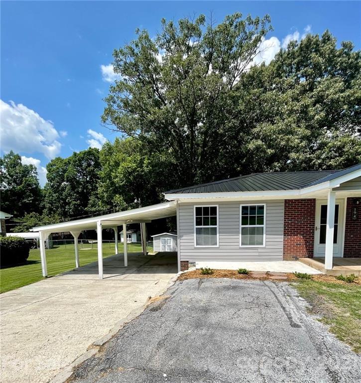 194 State Rd S-20-259 Great Falls, SC 29055 - Photo 2 of 28 Gallery Image 2