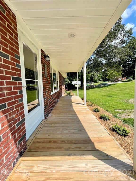 194 State Rd S-20-259 Great Falls, SC 29055 - Photo 5 of 28 Gallery Image 5