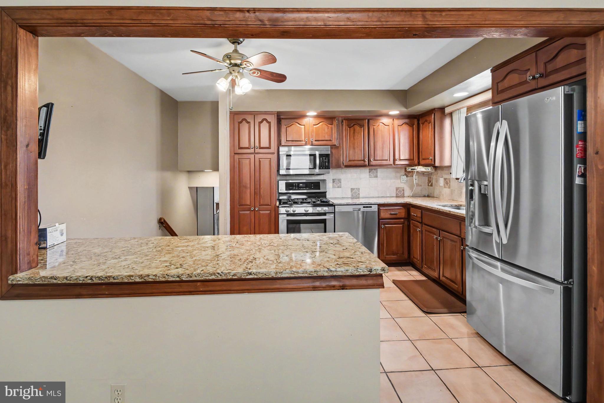 206 Waverly Road Southampton, PA 18966 - Photo 11 of 32 Gallery Image 11