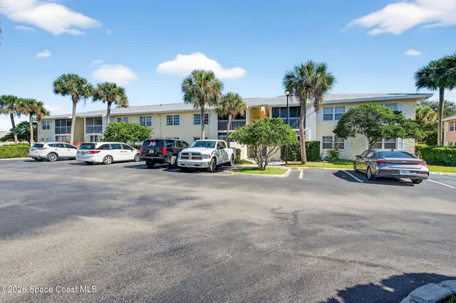 $149,000 | 975 Sonesta Avenue Northeast, Unit 203, Palm Bay, FL 32905