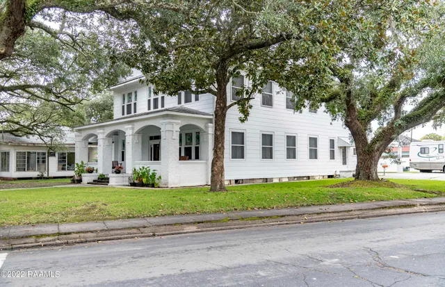 $390,000 | 504 East Main Street, New Iberia, LA 70560