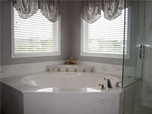 9049 Tilly Mill Road Indianapolis, IN 46278 - Photo 11 of 20 Gallery Image 11