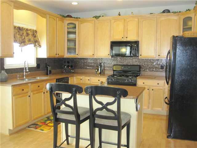 9049 Tilly Mill Road Indianapolis, IN 46278 - Photo 3 of 20 Gallery Image 3