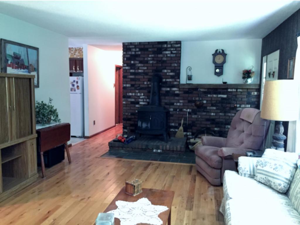249 Middle Road Shaftsbury, VT 05262 - Photo 3 of 23 Gallery Image 3