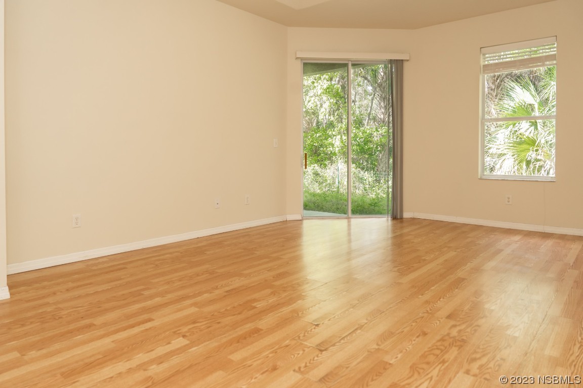 4650 Tree Top Lane Edgewater, FL 32141 - Photo 16 of 35 Gallery Image 16