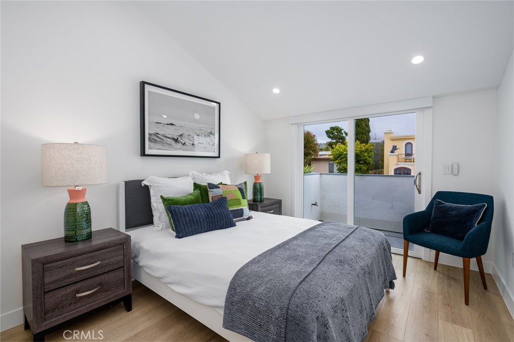 476 Morning Canyon Road Corona del Mar, CA 92625 - Photo 13 of 22 a bedroom with a bed window and couch