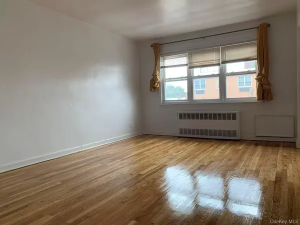$2,800 | 32-25 68th Street | Jackson Heights