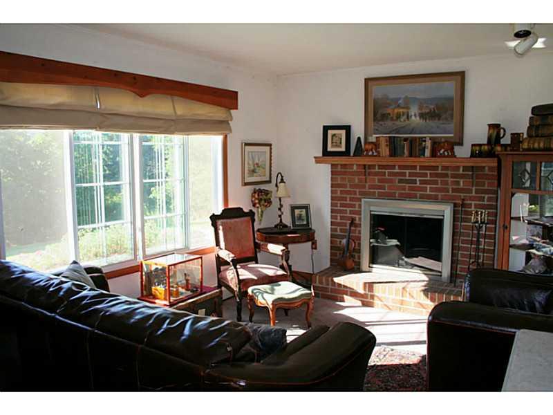 322 Little Creek Road Harmony, PA 16037 - Photo 6 of 24 Family Room.