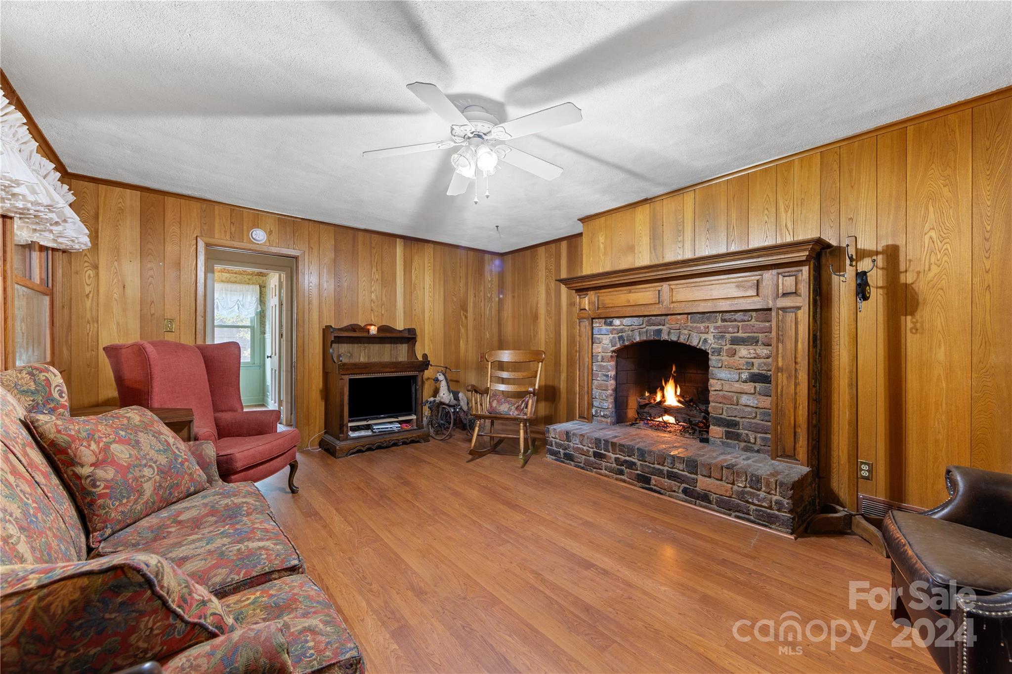 7026 Thermal Road Charlotte, NC 28211 - Photo 16 of 42 Gallery Image 16