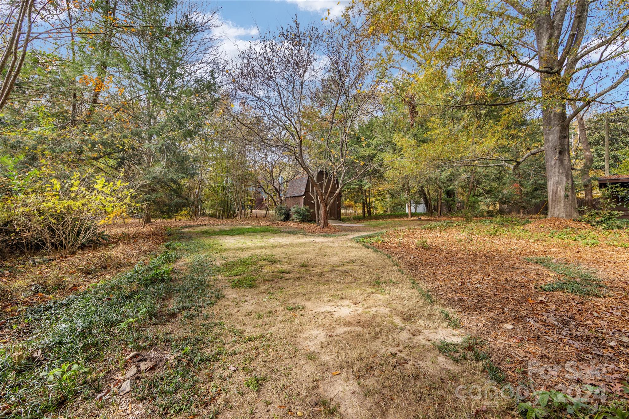 7026 Thermal Road Charlotte, NC 28211 - Photo 36 of 42 Gallery Image 36