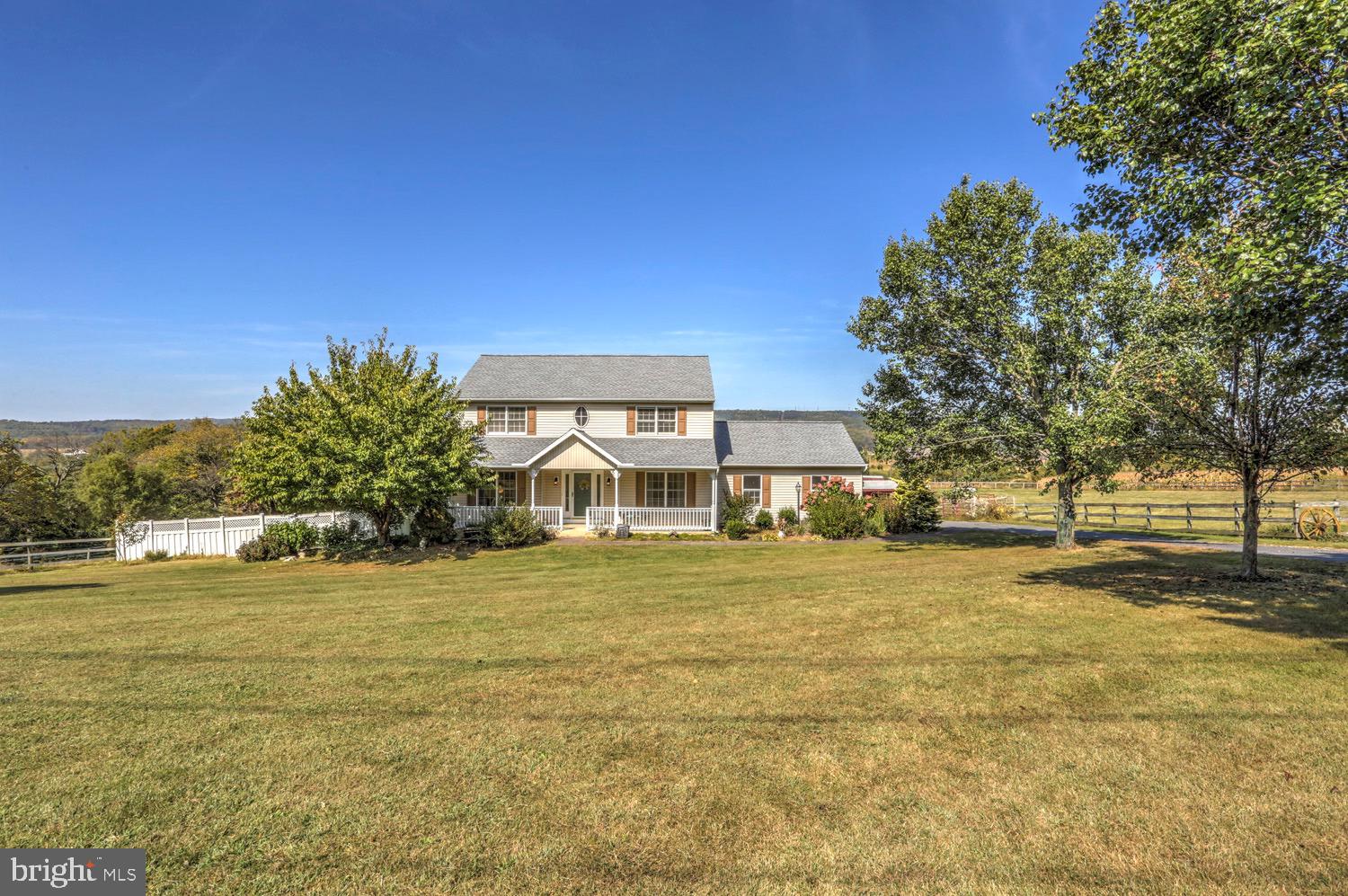 1668 Newport Road Manheim, PA 17545 - Photo 3 of 105