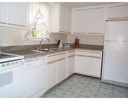 64 Roberts Road Ashland, MA 01721 - Photo 8 of 21 Gallery Image 8
