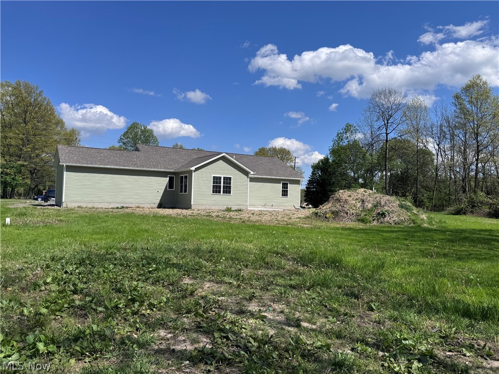 406 South Raccoon Road Youngstown, OH 44515 - Photo 5 of 27