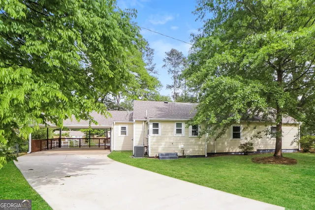 $2,095 | 1927 Addison Road, Marietta, GA 30066