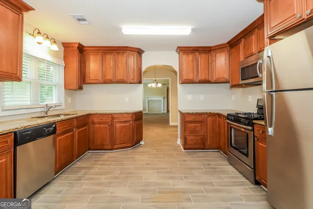 $2,095 | 1927 Addison Road, Marietta, GA 30066