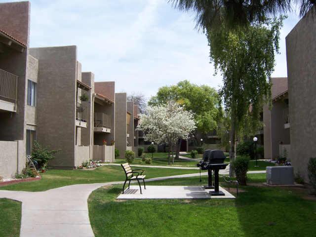 5525 East Thomas Road, Unit M08 Phoenix, AZ 85018 - Photo 1 of 6 Primary Photo