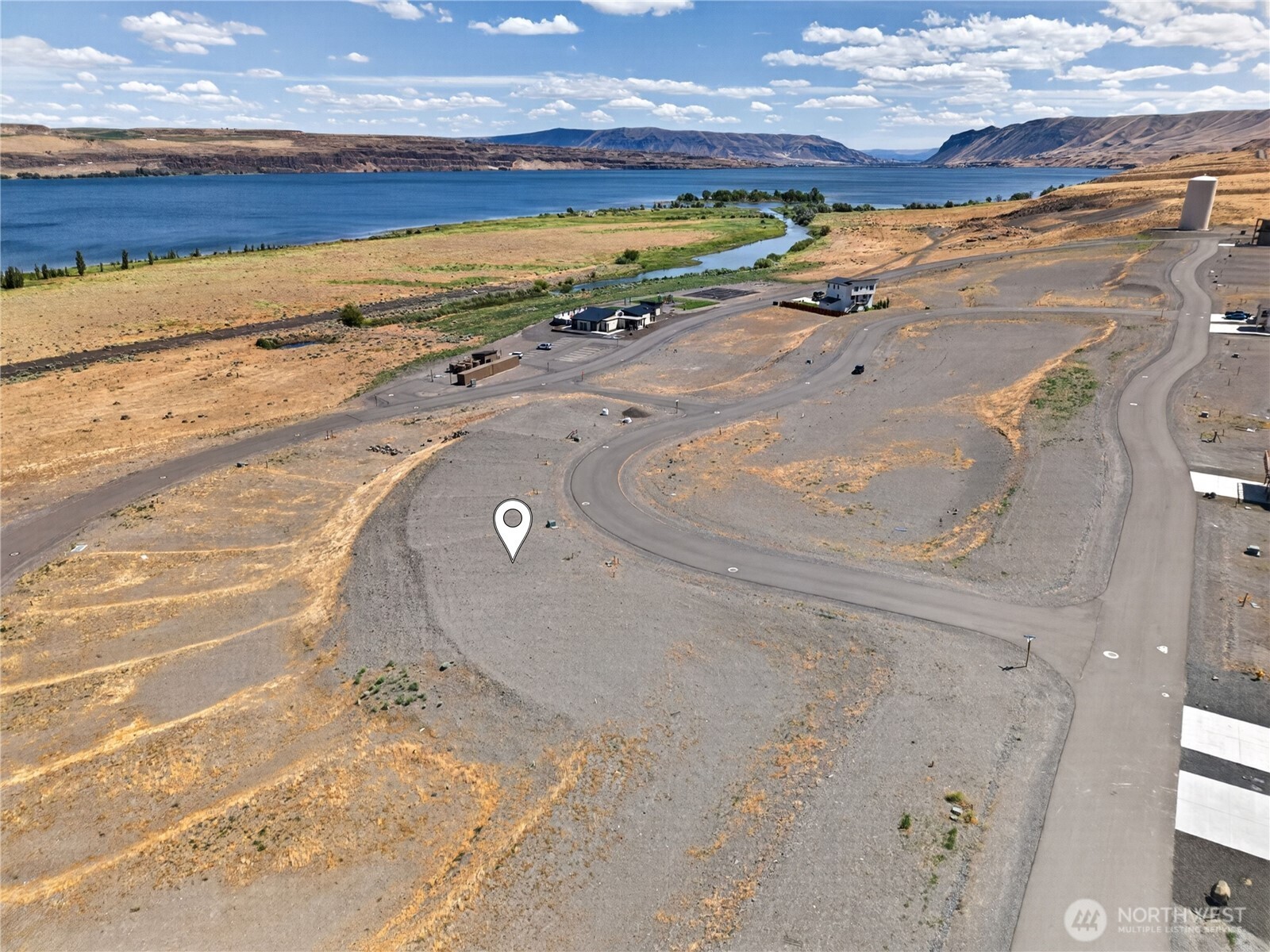 41 Basin Pointe Loop, Unit 98950 Vantage, WA 98950 - Photo 2 of 20
