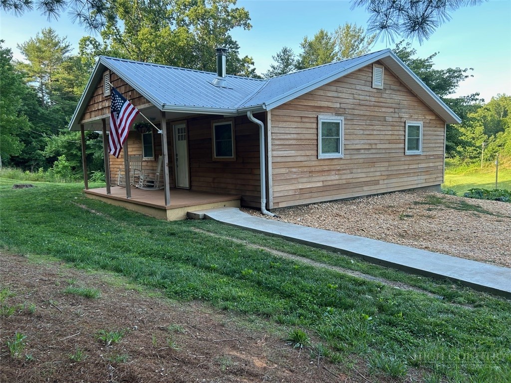 117 White Rock Road Thurmond, NC 28683 - Photo 2 of 44
