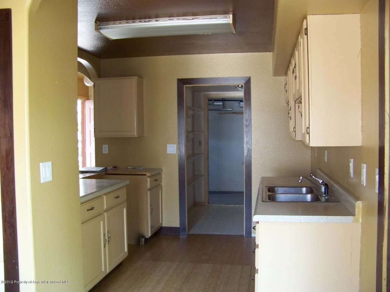 208 Buckthorn Road New Castle, CO 81647 - Photo 8 of 13 100_9671