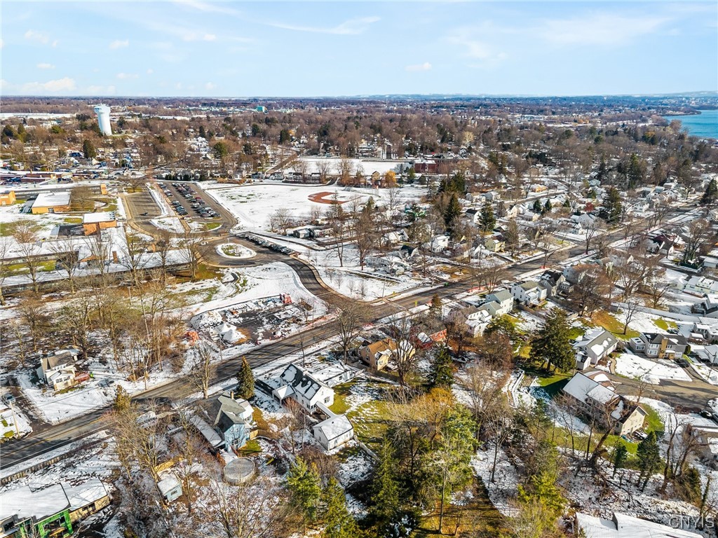 1001 Cold Springs Road Salina, NY 13088 - Photo 33 of 41