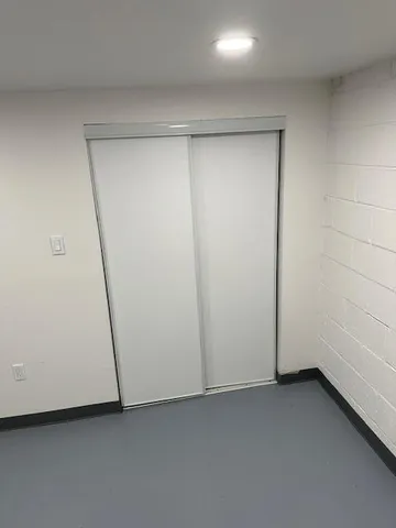 $1,200 | 19222 Riopelle Street, Highland Park, MI 48203