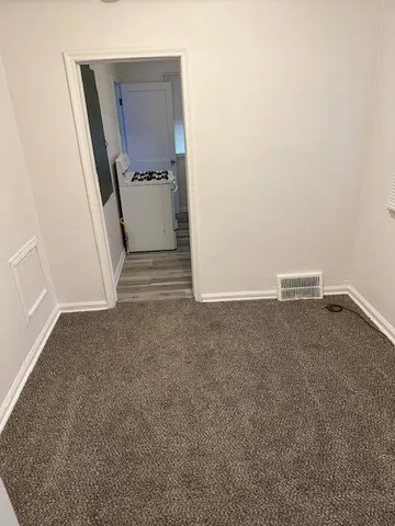 $1,200 | 19222 Riopelle Street, Highland Park, MI 48203