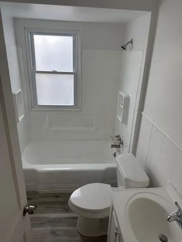 $1,200 | 19222 Riopelle Street, Highland Park, MI 48203