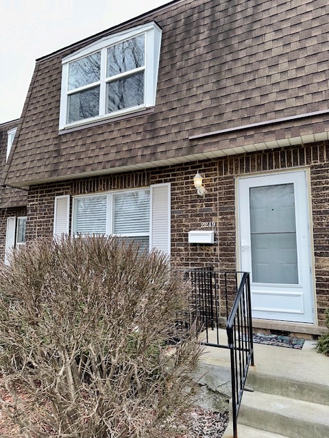 2249 Willow Road Homewood, IL 60430 - Photo 1 of 17 Gallery Image 1