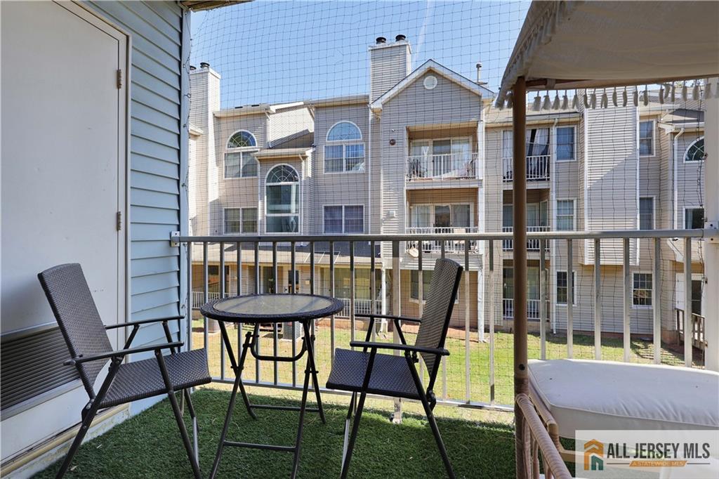622 Edpas Road, Unit 622 New Brunswick, NJ 08901 - Photo 17 of 18