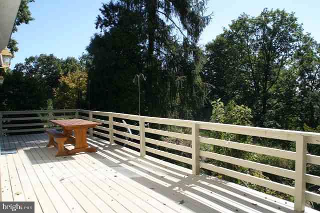 384 Frytown Road Carlisle, PA 17015 - Photo 11 of 25 Gallery Image 11