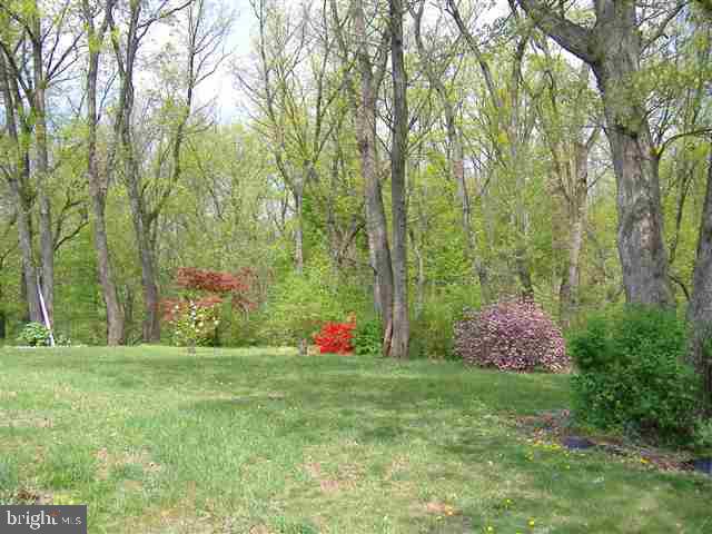 384 Frytown Road Carlisle, PA 17015 - Photo 17 of 25 Gallery Image 17
