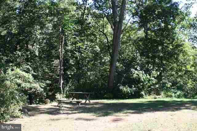 384 Frytown Road Carlisle, PA 17015 - Photo 23 of 25 Gallery Image 23