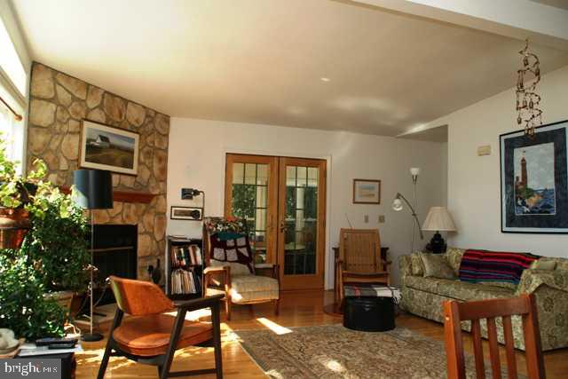 384 Frytown Road Carlisle, PA 17015 - Photo 5 of 25 Gallery Image 5